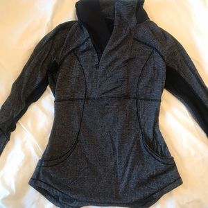 Lulu lemon half-zip long sleeve top